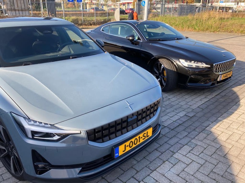 Afbeeldingslocatie: https://tweakers.net/i/ri1PWdswZU9pXnKwElgwvTIDi9c=/800x/filters:strip_icc():strip_exif()/f/image/PE94BziWyEv3siNgZvvzaXHe.jpg?f=fotoalbum_large