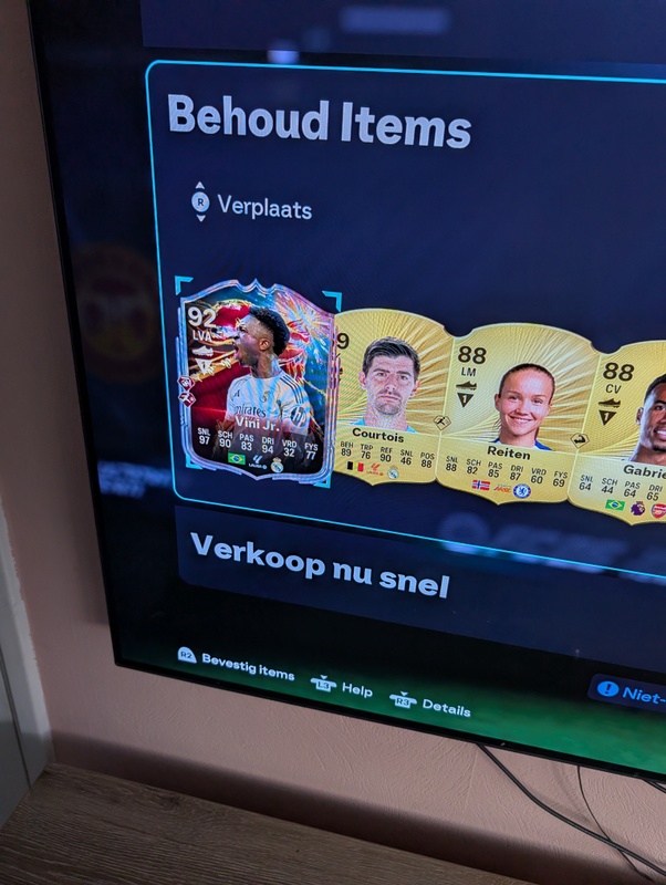 Afbeeldingslocatie: https://tweakers.net/i/rkJbb1hq6hMsosQiuCoy0Fo_QSA=/x800/filters:strip_icc():strip_exif()/f/image/n9CrYAhnCwAekPY2xdgaK0nB.jpg?f=fotoalbum_large