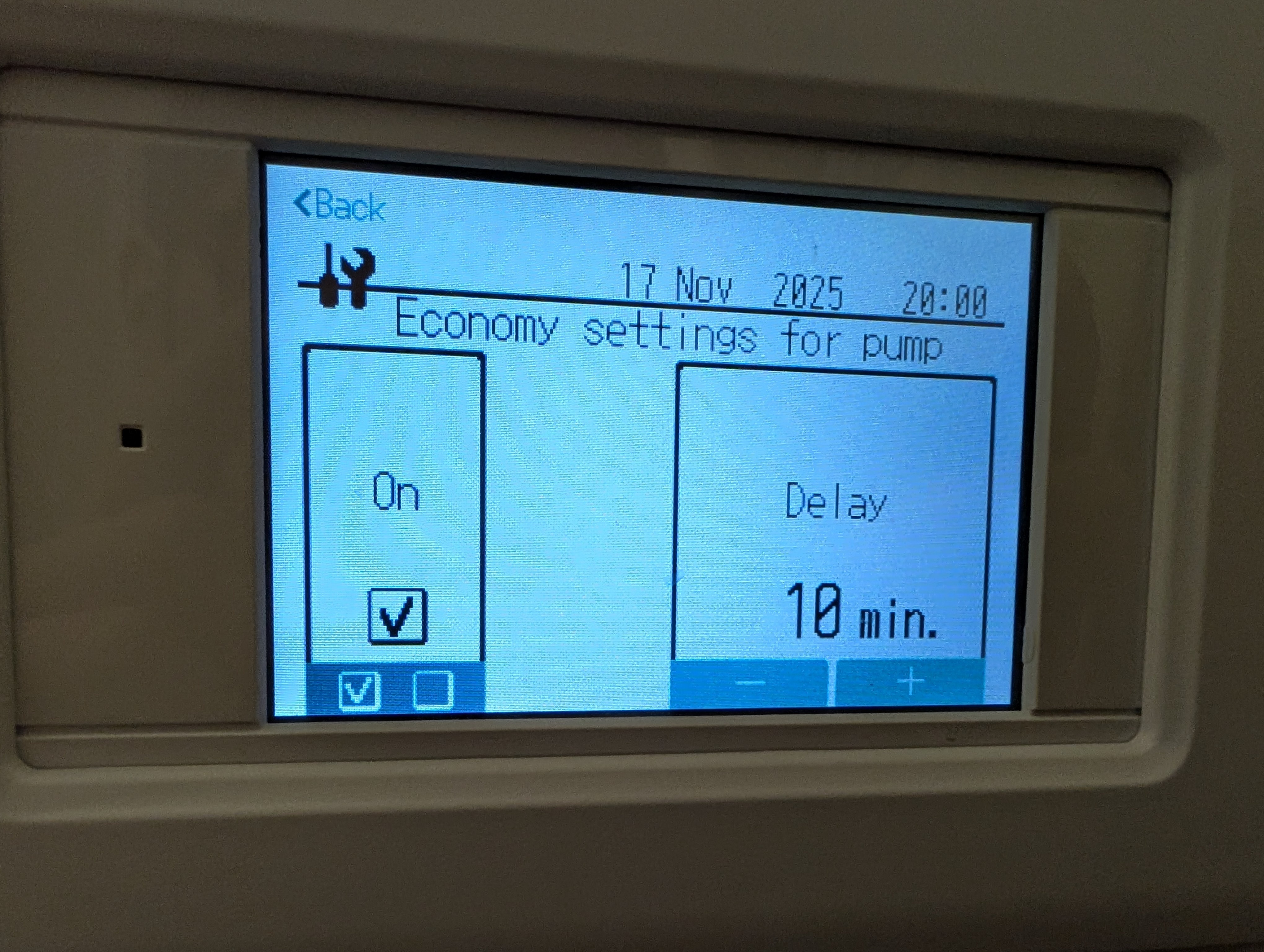 Afbeeldingslocatie: https://tweakers.net/i/rmfFpLHvJ1xYDQm-07nbXQKGDKs=/fit-in/4920x3264/filters:max_bytes(3145728):no_upscale():strip_icc():strip_exif()/f/image/qhJSvku4528cffNjHRJfTjxO.jpg?f=user_large