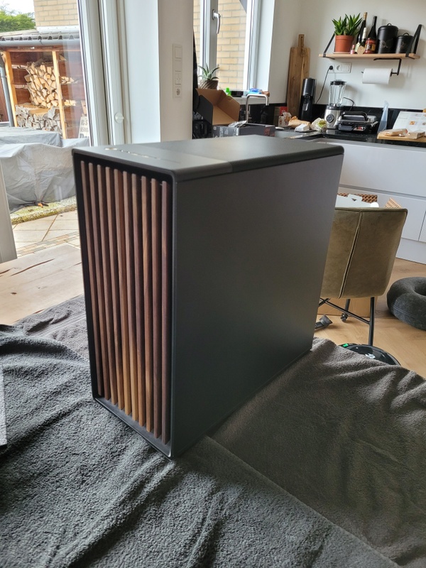 Afbeeldingslocatie: https://tweakers.net/i/rowIUTdfuYtmcfmSrY16ssh3d3w=/x800/filters:strip_icc():strip_exif()/f/image/J33FdO1ziDdsL8pTMzdM2HD7.jpg?f=fotoalbum_large