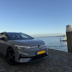 Afbeeldingslocatie: https://tweakers.net/i/royugMykDbHnkyQQjGfNSiazC2U=/232x232/filters:strip_icc():strip_exif()/f/image/ruSStU6lyNbVKc8MODmrA2OJ.jpg?f=fotoalbum_tile