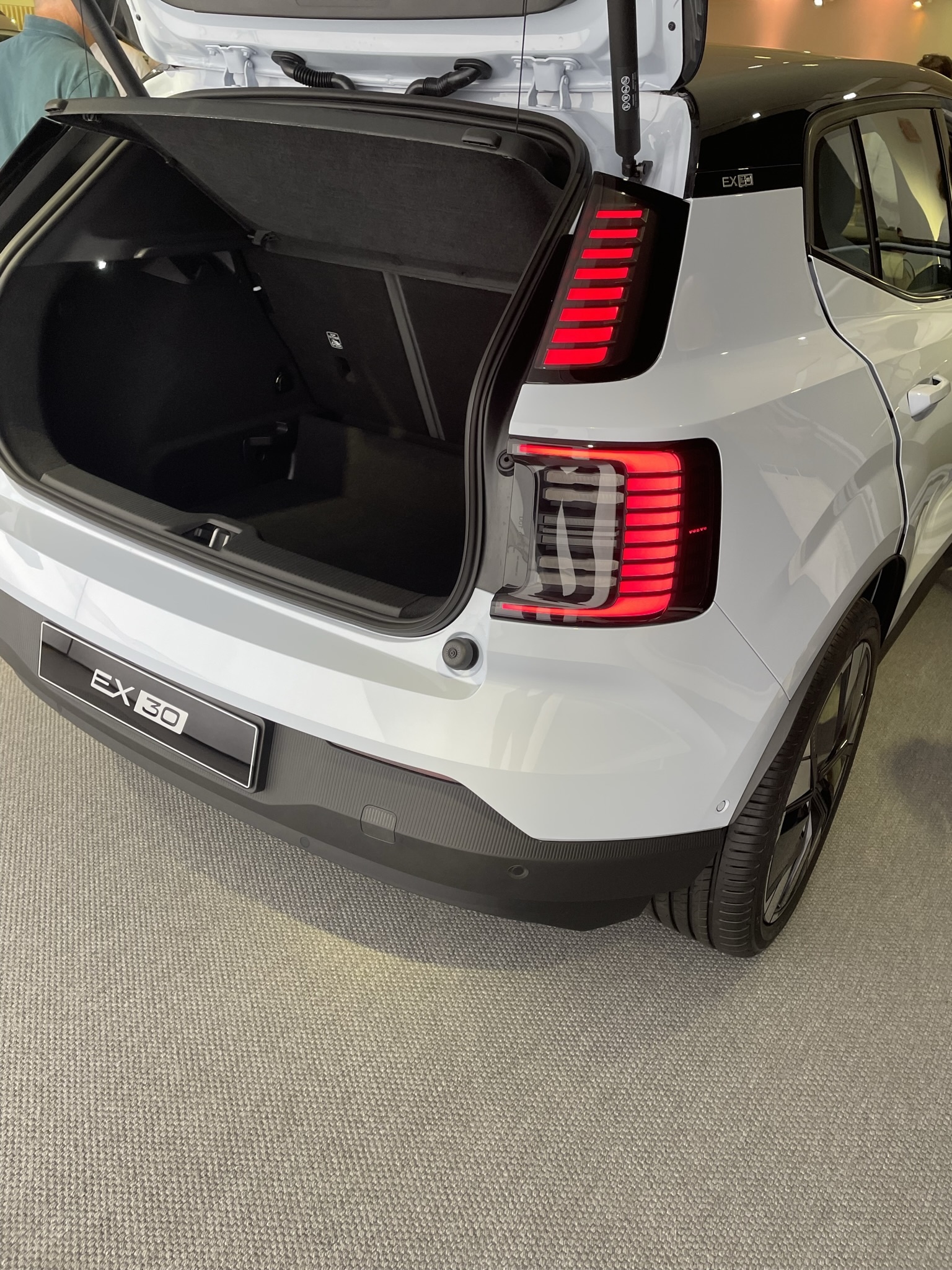 Het grote Volvo EX30 topic - Mobiliteit - GoT