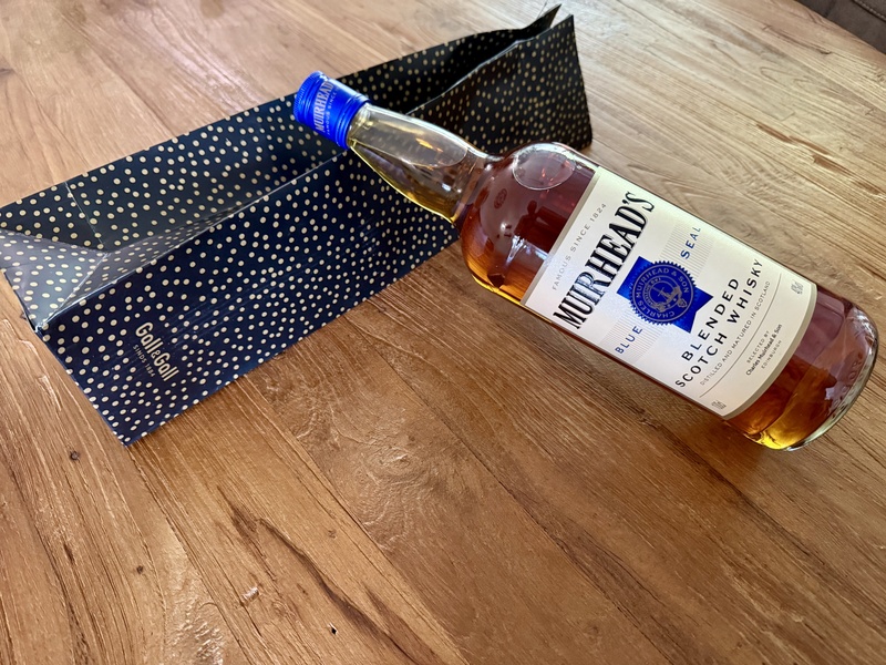 Afbeeldingslocatie: https://tweakers.net/i/ruB49DNVsgBwpq_xNYVf5R6CExs=/800x/filters:strip_icc():strip_exif()/f/image/EXOA8tHnksy0HWZZCC1Z02fv.jpg?f=fotoalbum_large