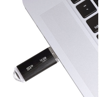 Silicon Power Blaze B02 16GB Zwart