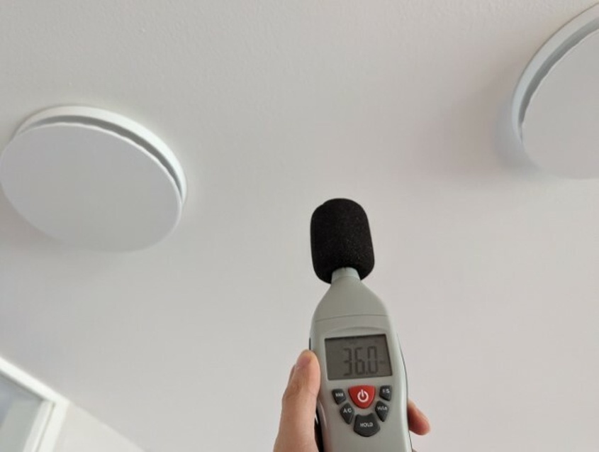 Afbeeldingslocatie: https://tweakers.net/i/rz0MX6uW1vBHl_woSzg384Q-W0M=/full-fit-in/4920x3264/filters:max_bytes(3145728):no_upscale():strip_icc():fill(white):strip_exif()/f/image/PugpVIwhBzVnplrUC4Mq6H3M.jpg?f=user_large