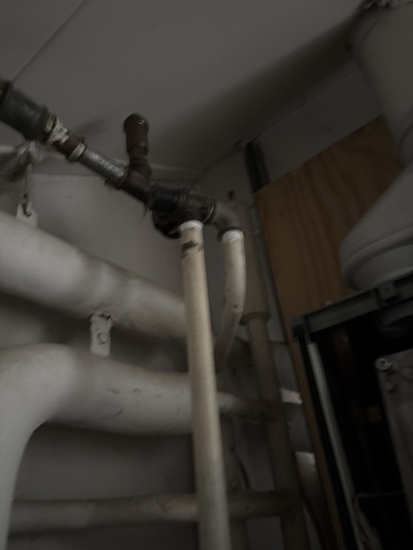 Afbeeldingslocatie: https://tweakers.net/i/s0eljtVQiWriAt_bjxyQ1sQxnKI=/x800/filters:strip_icc():strip_exif()/f/image/A9nVNXcPDcYAkF6NcX976JeA.jpg?f=fotoalbum_large