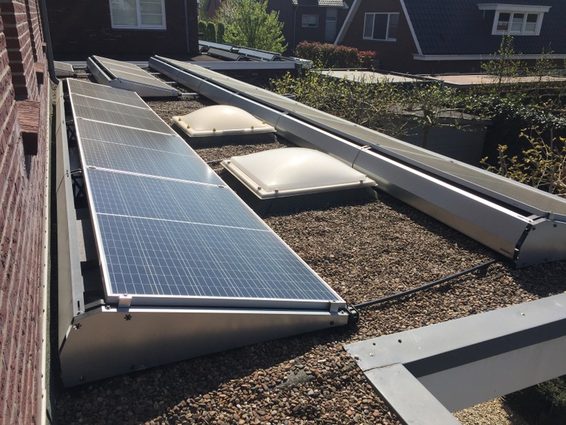 Afbeeldingslocatie: https://tweakers.net/i/s21wRDqo5D9hjrdEDpUi4L2BeZk=/800x/filters:strip_icc():strip_exif()/f/image/RuaOkEXs9DM91KY8jCFjingB.jpg?f=fotoalbum_large