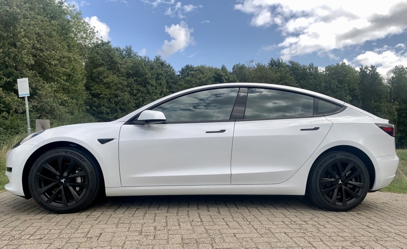 Afbeeldingslocatie: https://tweakers.net/i/s2ABjAEzEzqU0lJjxytwZjl8oE0=/800x/filters:strip_icc():strip_exif()/f/image/vhdPxsXZ8zUyB3iKQuAo0cM8.jpg?f=fotoalbum_large