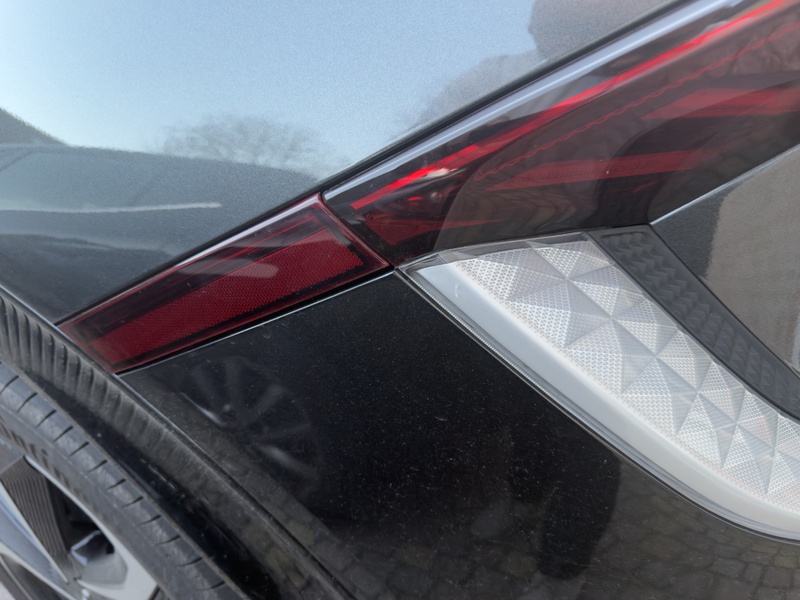 Afbeeldingslocatie: https://tweakers.net/i/s2mIc3ekwKTAvEiCQRVgMmuypiA=/800x/filters:strip_icc():strip_exif()/f/image/txyt9sogrHN6CUASjXes53ct.jpg?f=fotoalbum_large