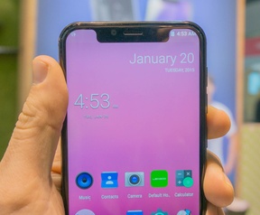 MWC allscreen - Leagoo S9