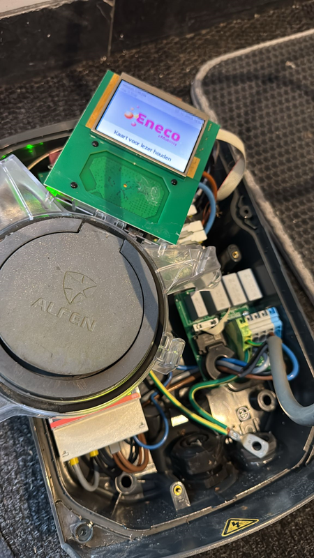 Afbeeldingslocatie: https://tweakers.net/i/s7tqAAh6xHy5oUiGWpjwrEdj3_g=/x800/filters:strip_exif()/f/image/oZlG9FFiStI7FC2gQx8Z84Cv.png?f=fotoalbum_large