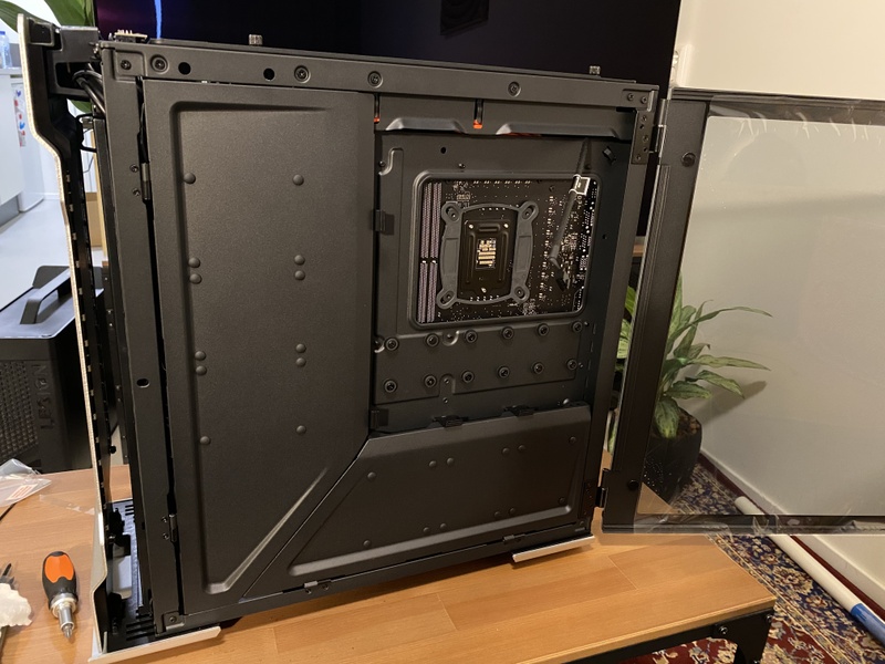 Afbeeldingslocatie: https://tweakers.net/i/sA6SijonTlsl-bCj69gKKlwCFo4=/800x/filters:strip_icc():strip_exif()/f/image/VFFsLl5u9YVTQEWg4BHOsoLr.jpg?f=fotoalbum_large