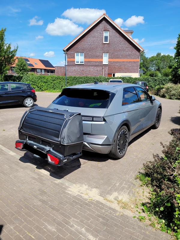 Afbeeldingslocatie: https://tweakers.net/i/sAtaIakMxjyJpeYY1ZQn5U-D_Ck=/x800/filters:strip_icc():strip_exif()/f/image/8iine3OXBIhoOrGbiOYW8iLB.jpg?f=fotoalbum_large