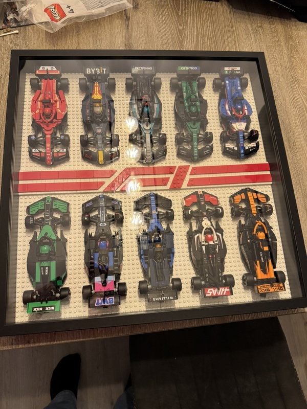 Afbeeldingslocatie: https://tweakers.net/i/sBVVPfSFBryrnh19Hg9E1T17rCY=/x800/filters:strip_icc():strip_exif()/f/image/B7EEjxaSfYNU3csHXMQhdJoh.jpg?f=fotoalbum_large