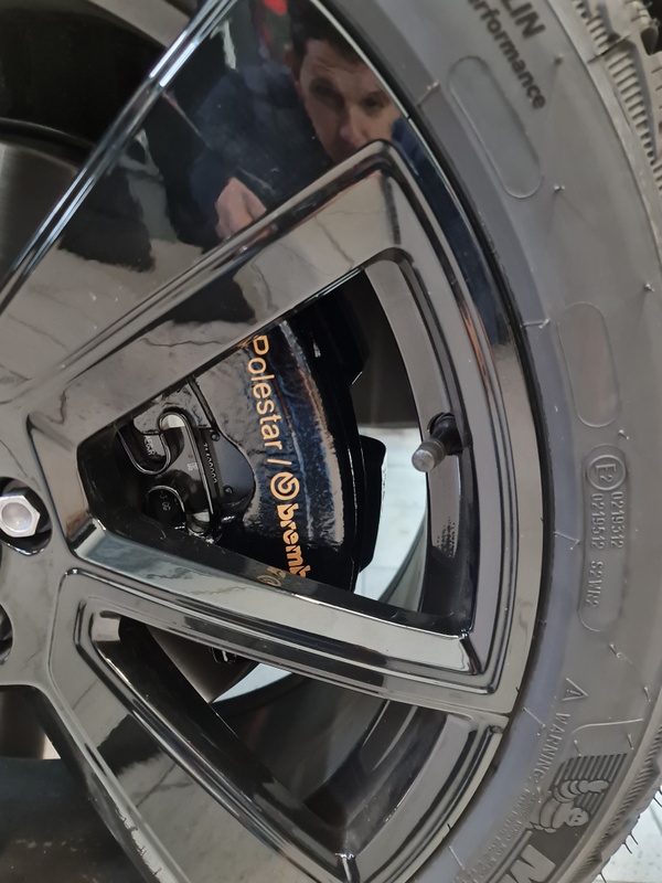 Afbeeldingslocatie: https://tweakers.net/i/sEcmcx_3X8faDEGyydpdYWcJ6lQ=/x800/filters:strip_icc():strip_exif()/f/image/TrdslQrRT3nWTnp7701I53Pb.jpg?f=fotoalbum_large