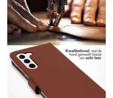 Selencia Echt Lederen Bookcase Samsung Galaxy S23 Plus - Lichtbruin