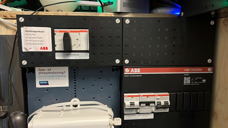 Afbeeldingslocatie: https://tweakers.net/i/sIVVJ3P8Ldy7zmz_q_O1Wv0laBM=/800x/filters:strip_icc():strip_exif()/f/image/TcZG6TYx7fgHJxRoEhGHGBlQ.jpg?f=fotoalbum_large