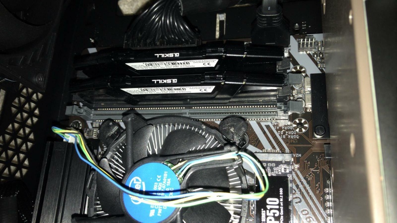 Afbeeldingslocatie: https://tweakers.net/i/sJEdIkDVyan0Hb7xjoLIH7W0_3Q=/800x/filters:strip_icc():strip_exif()/f/image/nU79frr8puY6A9Et8hOMp65P.jpg?f=fotoalbum_large