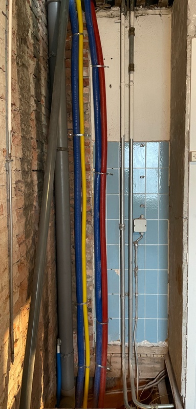 Afbeeldingslocatie: https://tweakers.net/i/sO8e7rRr-nEbiLqxzsRtDsCaGxM=/x800/filters:strip_icc():strip_exif()/f/image/GZTRuKLmJ5HVLzITA5fRJo0l.jpg?f=fotoalbum_large