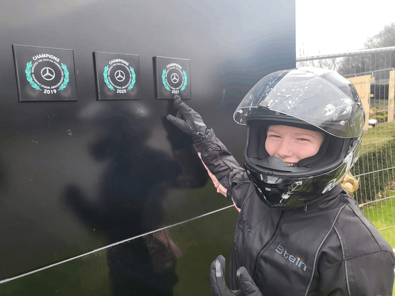 Afbeeldingslocatie: https://tweakers.net/i/sPZaFm0OtzXirhBv_9oT2Sfd3r4=/800x/filters:strip_exif()/f/image/Jxm2IN7ZGxjxj4W2PxMFkpYI.png?f=fotoalbum_large