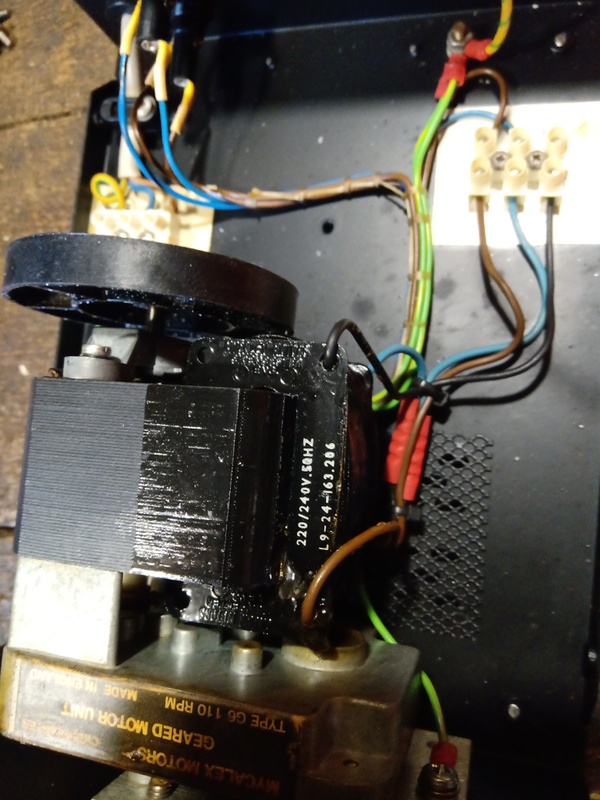 Afbeeldingslocatie: https://tweakers.net/i/sPjzvATcJQrY5p1Pjm1l3S_-Bb8=/x800/filters:strip_icc():strip_exif()/f/image/Ox26ms67r2GPr7bxboFcRtV0.jpg?f=fotoalbum_large