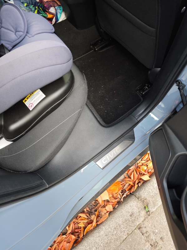 Afbeeldingslocatie: https://tweakers.net/i/sPmyKUtMZEDSCTQXPsyq3XxReSg=/x800/filters:strip_icc():strip_exif()/f/image/leeM4QxmuLTms9ojJ1J46Bf7.jpg?f=fotoalbum_large