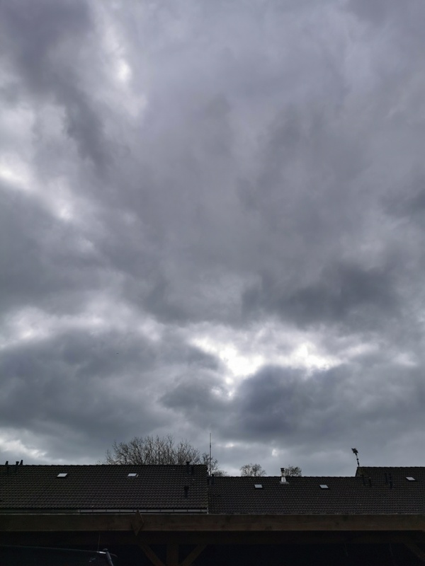 Afbeeldingslocatie: https://tweakers.net/i/sQxQfwpBv94BdSwCjNyg9YwLpGw=/x800/filters:strip_icc():strip_exif()/f/image/vHmZFJBe5uh3U7tjQWYIYL1V.jpg?f=fotoalbum_large