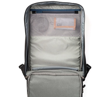 Think Tank Photo Shape Shifter 37L