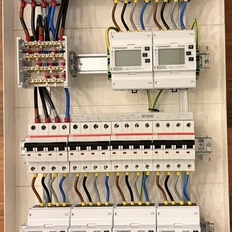 Afbeeldingslocatie: https://tweakers.net/i/sU8xiHdmkyHyGNpaD4qZIzON0FU=/232x232/filters:strip_icc():strip_exif()/f/image/mi893SlfnvteNLCGoUE7roYw.jpg?f=fotoalbum_tile