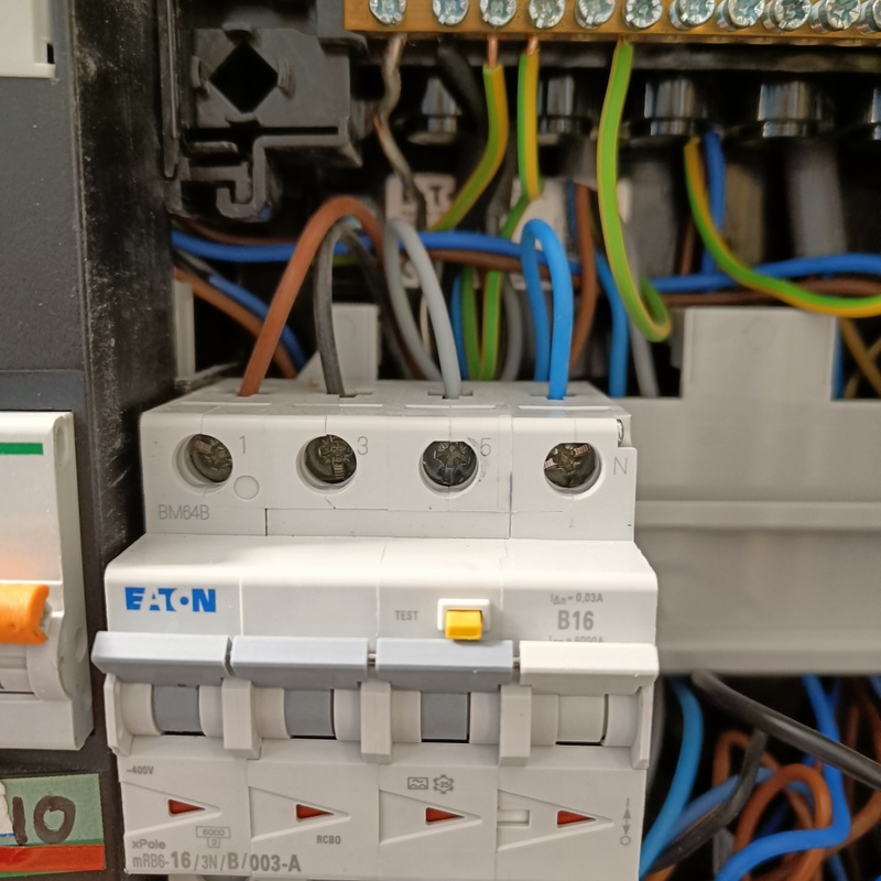 Afbeeldingslocatie: https://tweakers.net/i/sVeEu40kHSXvctwCoexPRXYdaFo=/800x/filters:strip_icc():strip_exif()/f/image/SgO9nmZ5Emxntmu71vlsUmau.jpg?f=fotoalbum_large