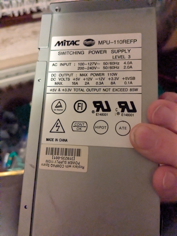 Afbeeldingslocatie: https://tweakers.net/i/sX5jYIBlUvpElFT3F-CS2HlLguc=/x800/filters:strip_icc():strip_exif()/f/image/pSDDWPa3yYihyXw2G9EihPox.jpg?f=fotoalbum_large