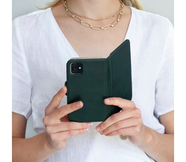 Selencia Echt Lederen Bookcase iPhone 11 - Groen