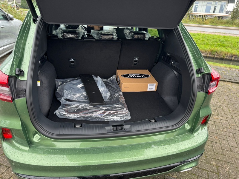 Afbeeldingslocatie: https://tweakers.net/i/segJ7opxwVErdJMjVP1nQHMlN2Q=/800x/filters:strip_icc():strip_exif()/f/image/HsTgrWEbgcahKIuu3M7C46WO.jpg?f=fotoalbum_large