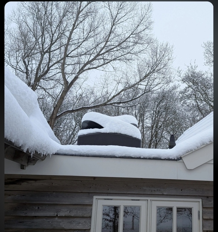 Afbeeldingslocatie: https://tweakers.net/i/sfjc71bqyLFCbo5-xy60AIPcpGU=/x800/filters:strip_icc():strip_exif()/f/image/7mkhSASyfk0qTq1eHVFovDiv.jpg?f=fotoalbum_large