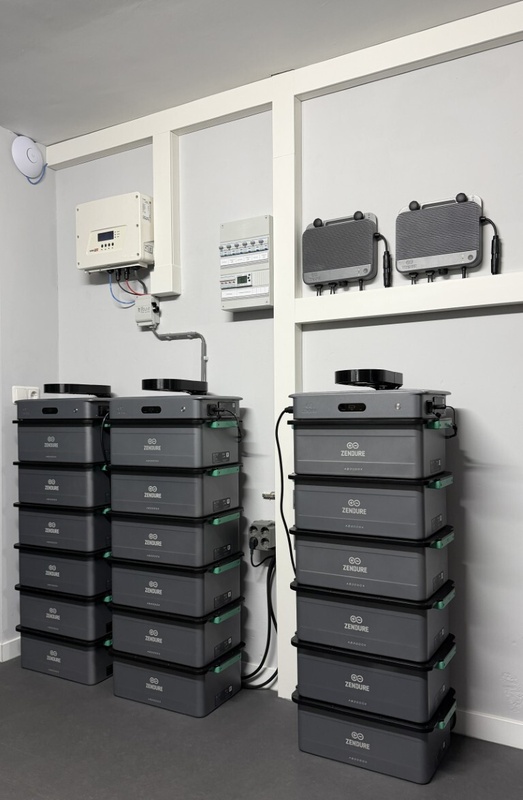 Afbeeldingslocatie: https://tweakers.net/i/skzgJDa6ZoSc2UM8bgBgngn-TtM=/x800/filters:strip_icc():strip_exif()/f/image/pIAItTIYr1TkAI2g4XBmGyoj.jpg?f=fotoalbum_large