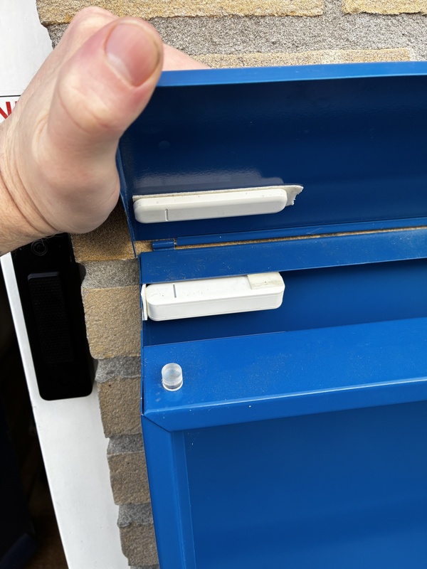 Afbeeldingslocatie: https://tweakers.net/i/sm0icjE2Q4aB2a1p7CH30QABIB4=/x800/filters:strip_icc():strip_exif()/f/image/cvSHP6z8MlwBHqkaZw1XTn3N.jpg?f=fotoalbum_large