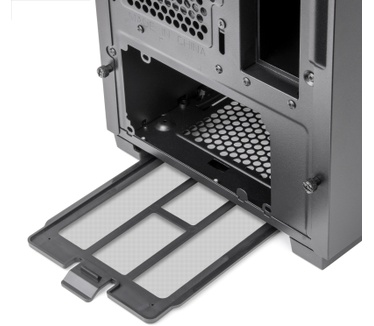 Silverstone CS382