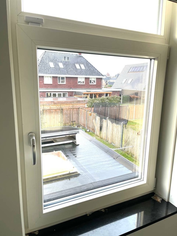 Afbeeldingslocatie: https://tweakers.net/i/soF5-lbPgkFf-3wdbireebtQVs4=/x800/filters:strip_icc():strip_exif()/f/image/Ijij2xCjCk4CAu8yLqFhjVJY.jpg?f=fotoalbum_large