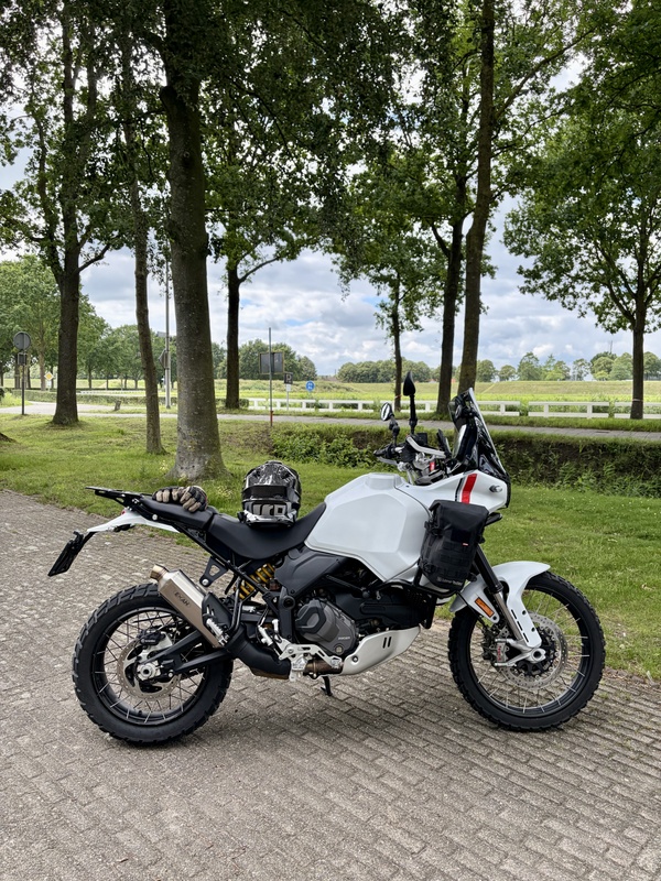 Afbeeldingslocatie: https://tweakers.net/i/sqEFRwZUgQ0veUC56tilOrCumtg=/x800/filters:strip_icc():strip_exif()/f/image/TTMo58GK2ie9uAzQqwedfNuE.jpg?f=fotoalbum_large
