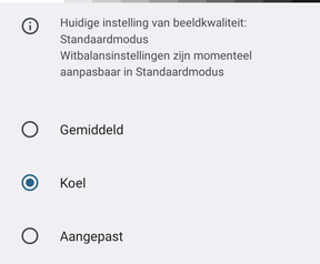 Screenshot Sony Xperia 5 IV en Asus Zenfone 9 kleurinstellingen