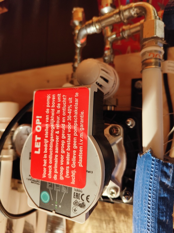 Afbeeldingslocatie: https://tweakers.net/i/ssdF0sjFI_ZeMNzY4mAqhPc50WQ=/x800/filters:strip_icc():strip_exif()/f/image/0CZ3a7VFgOKvmR4T237tjNjG.jpg?f=fotoalbum_large