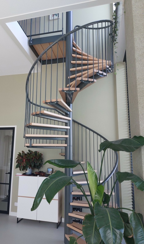 Afbeeldingslocatie: https://tweakers.net/i/t1GRzwF7RMTtDFKycSCGkbgisXI=/x800/filters:strip_icc():strip_exif()/f/image/xoCqlSut4WC4K2BJY8d5Vkbp.jpg?f=fotoalbum_large