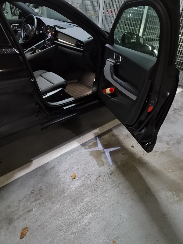 Afbeeldingslocatie: https://tweakers.net/i/t3mBbmzBGmyAnAegSX-zTfwVLt0=/x800/filters:strip_icc():strip_exif()/f/image/e5WRg5u3XA2tBP14fGfwC5W6.jpg?f=fotoalbum_large