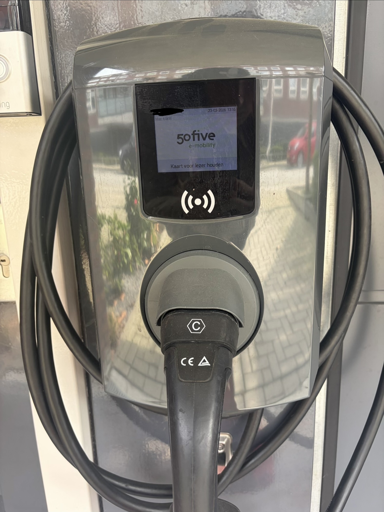 New Motion / Shell Recharge / 50five laadpaal zelf beheren ...