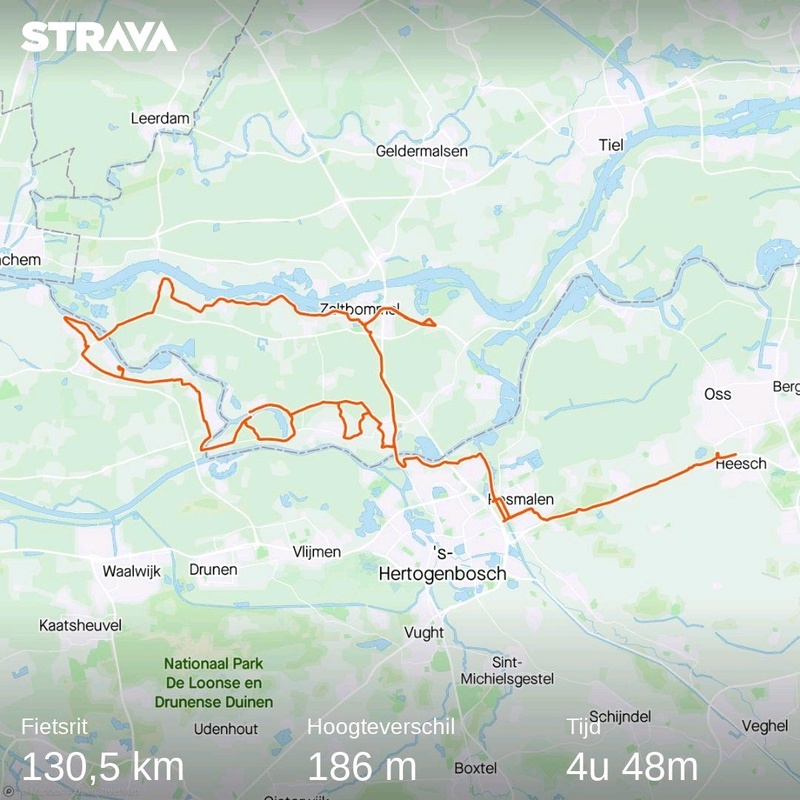 Afbeeldingslocatie: https://tweakers.net/i/t67DDUhpoxtnyNYzm63LVfGoelU=/800x/filters:strip_icc():strip_exif()/f/image/hGnJA76ctFZfbDyyHjR3xuNB.jpg?f=fotoalbum_large