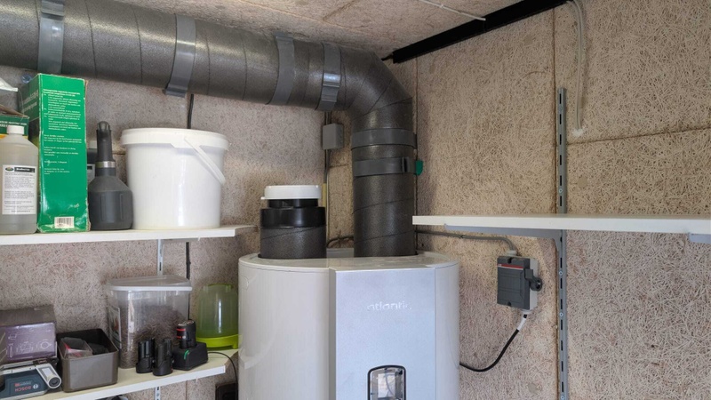 Afbeeldingslocatie: https://tweakers.net/i/tBarhEOv4yLzvPxeszXLZkh-uZA=/800x/filters:strip_icc():strip_exif()/f/image/1oBZmmn9jQOGJIzuPKYT9qGO.jpg?f=fotoalbum_large