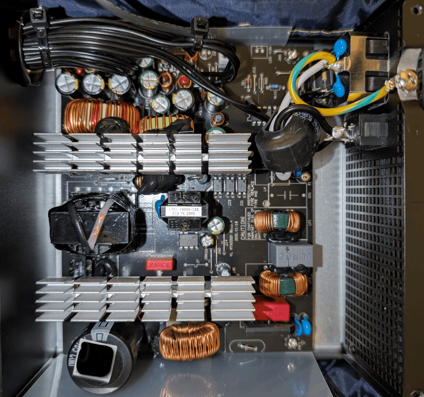 Afbeeldingslocatie: https://tweakers.net/i/tCfV_CywEbvGOgdJtp0GEoNX8Zk=/fit-in/4000x4000/filters:no_upscale():strip_exif()/f/image/5QkJjokzJsxchGDT8nLZXc7E.png?f=user_large