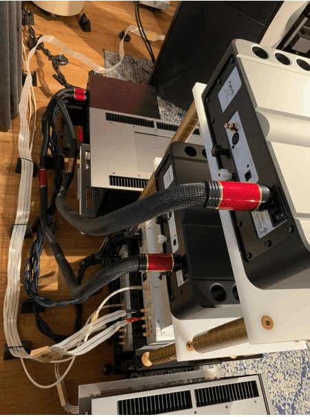 Afbeeldingslocatie: https://tweakers.net/i/tDo-OrifrctpR0Vb6d5sI5NNbZk=/full-fit-in/4000x4000/filters:no_upscale():fill(white):strip_exif()/f/image/yMKvoX6GJeRKnV4sI2JJhbUi.png?f=user_large