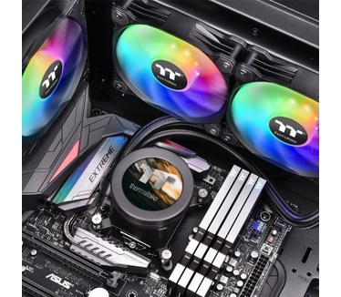 Thermaltake Floe Ultra 240 RGB