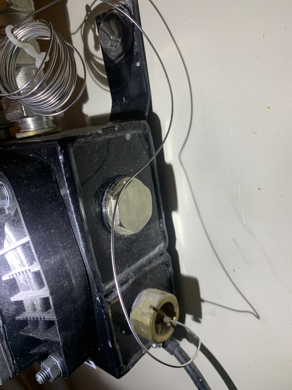 Afbeeldingslocatie: https://tweakers.net/i/tIdhLpHpejCDRn2eRunUc_QnBMM=/x800/filters:strip_icc():strip_exif()/f/image/82nLdmpcIULvQPetnSMz3J3I.jpg?f=fotoalbum_large